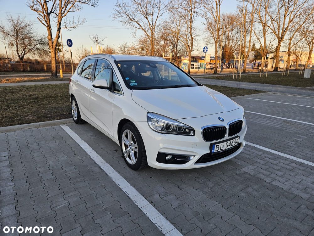 BMW Seria 2 218d Sport Line - 8