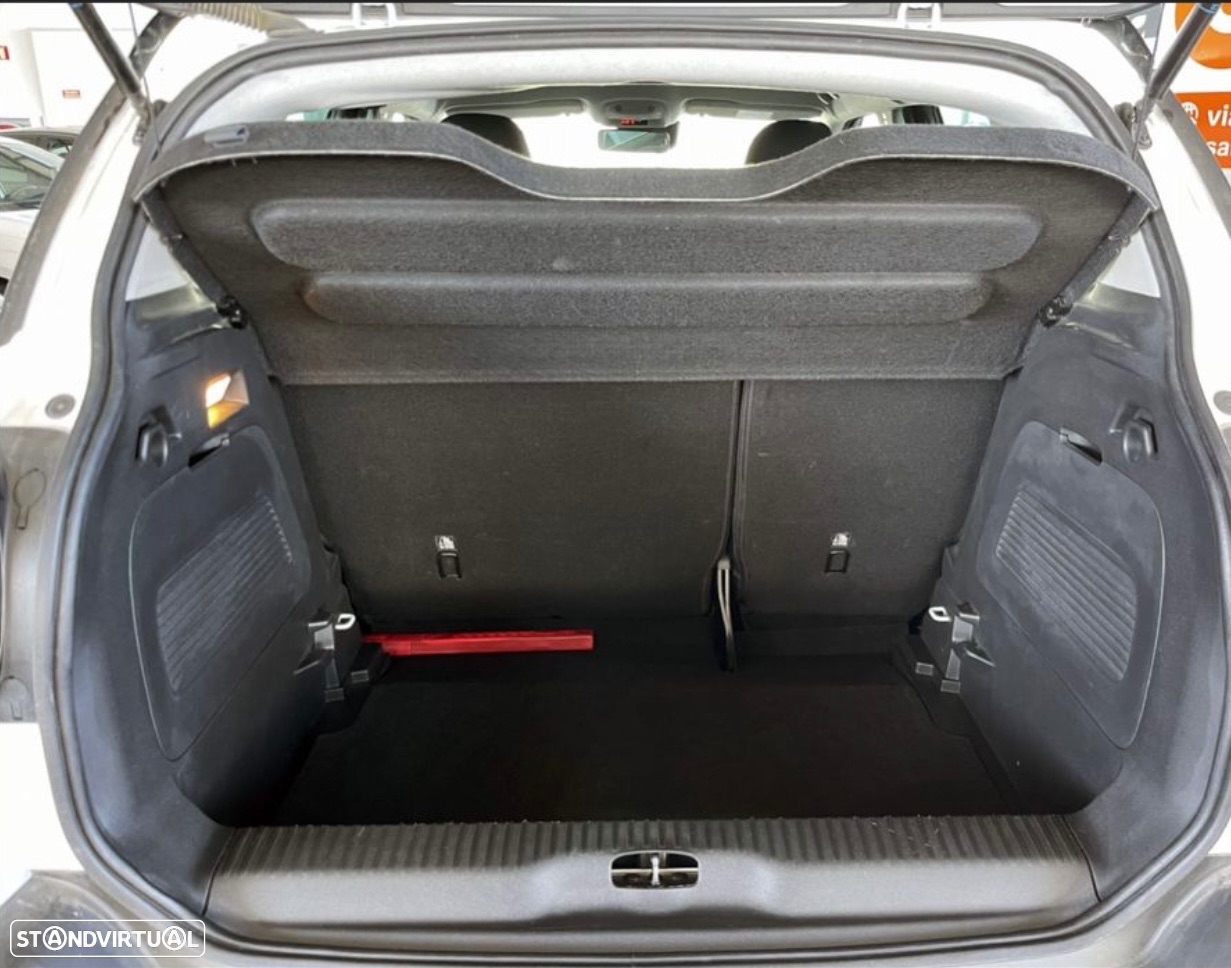 Citroën C3 Aircross 1.2 PureTech C-Series - 17