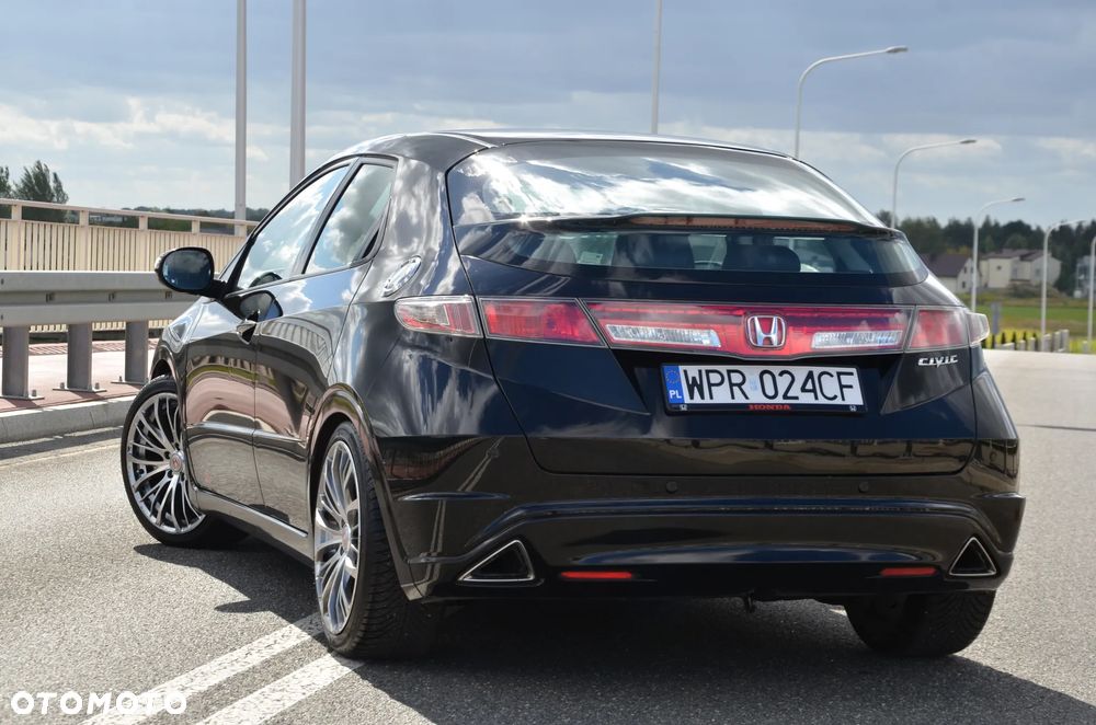 Honda Civic 1.8 Sport - 6