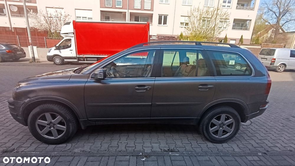 Volvo XC 90 - 2