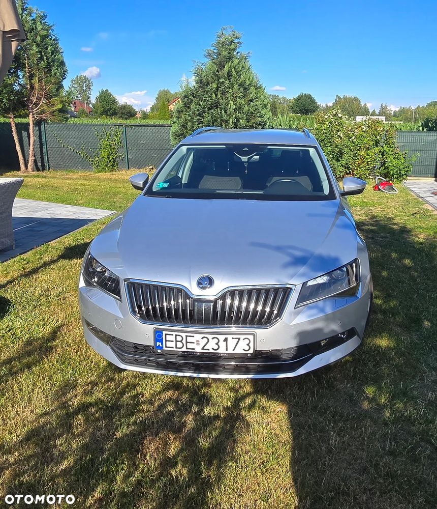 Skoda Superb 2.0 TDI 4x4 Style DSG - 7