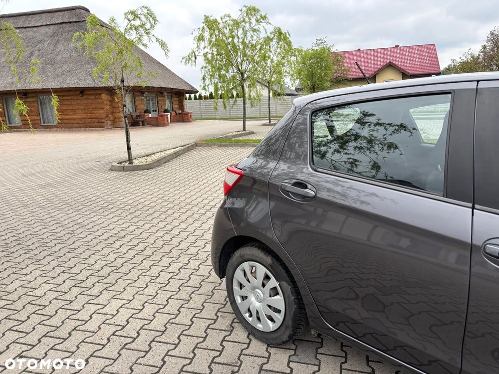 Toyota Yaris 1.0 Premium - 5