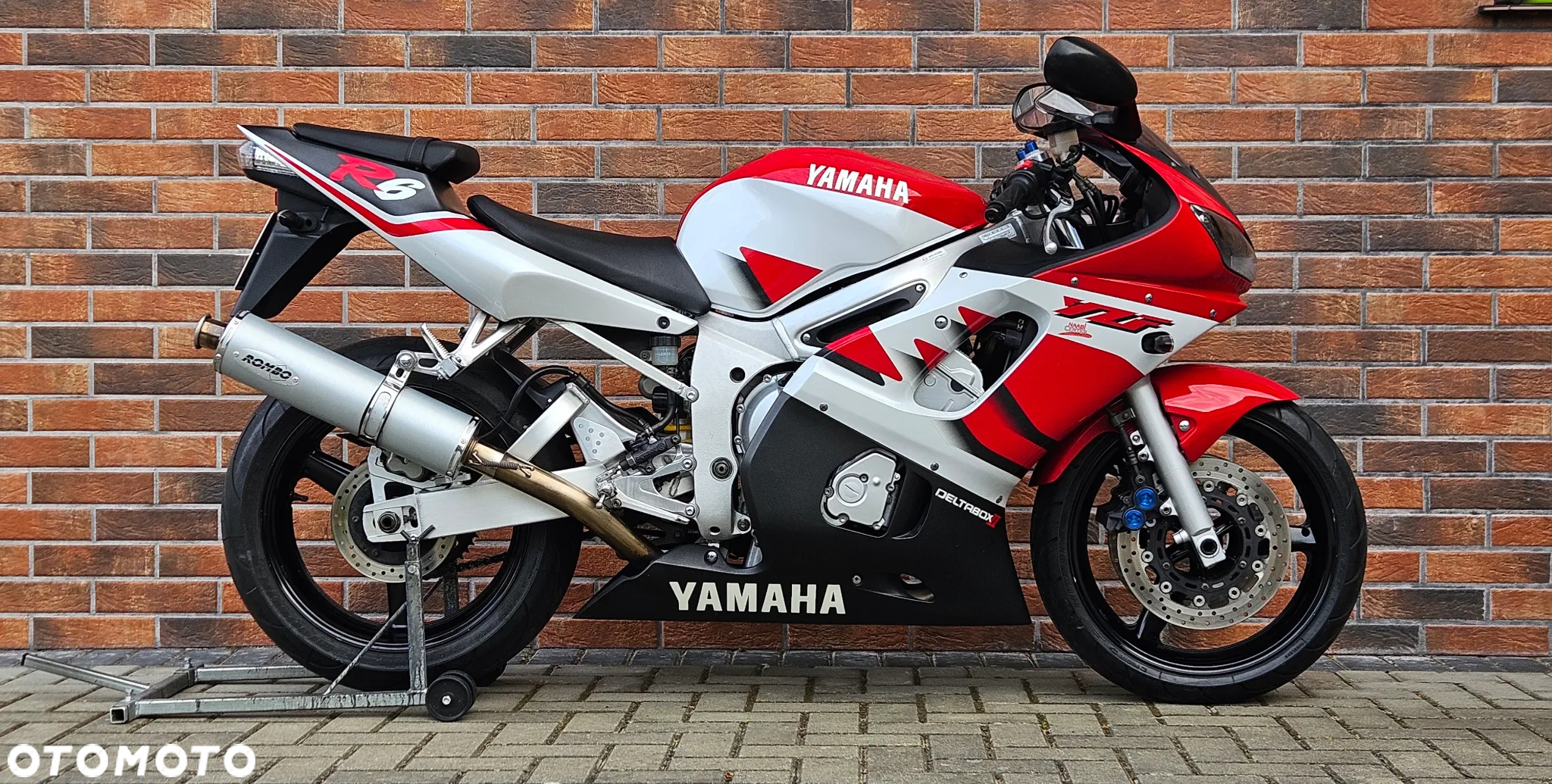 Yamaha YZF - 14