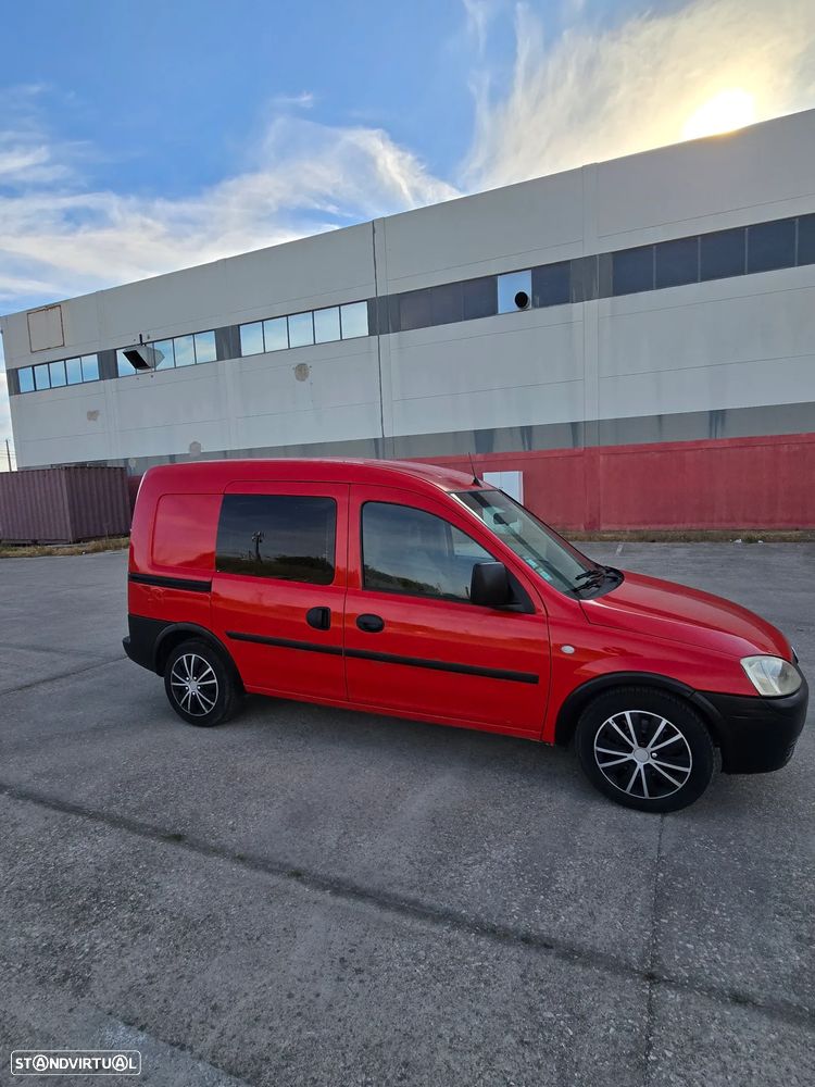 Opel Combo 1.3 CDTi - 4