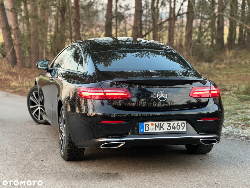Mercedes-Benz Klasa E 220 d 9G-TRONIC - 15