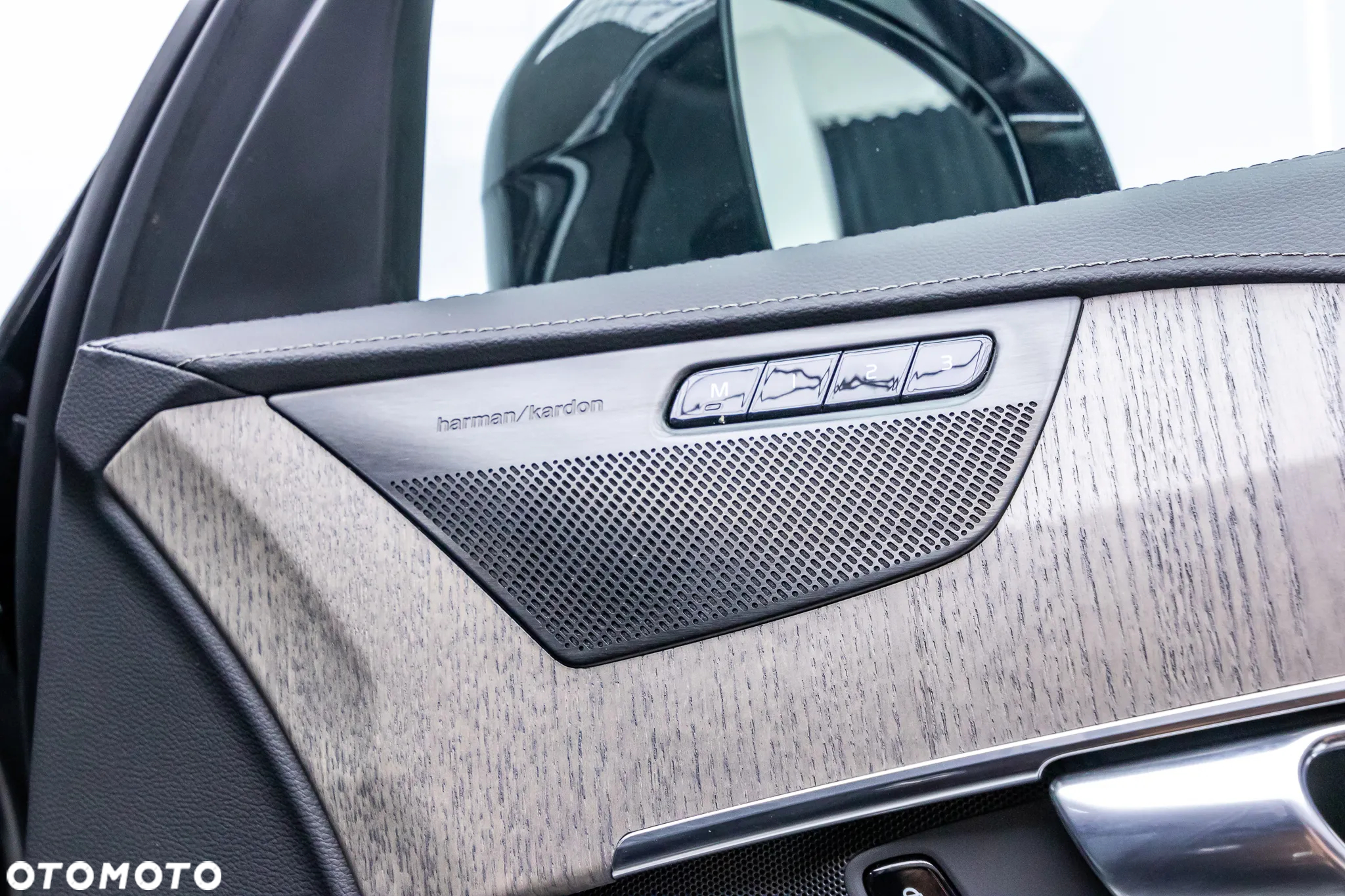Volvo XC 90 - 29