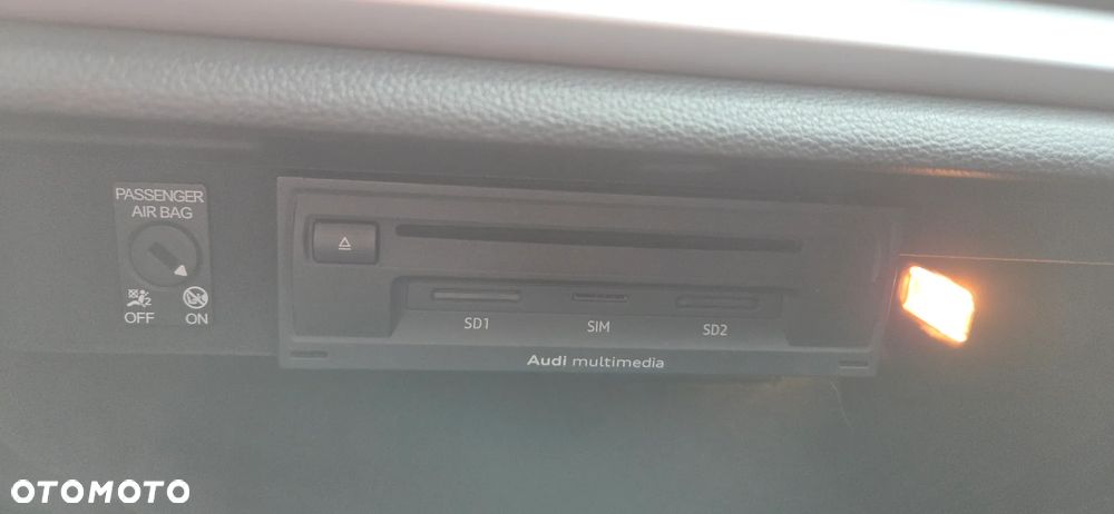 Audi A3 Sportback 2.0 TDI Ambiente - 13