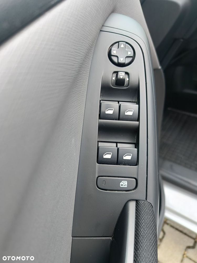 Citroën C4 SpaceTourer 1.5 BlueHDi More Life S&S - 15