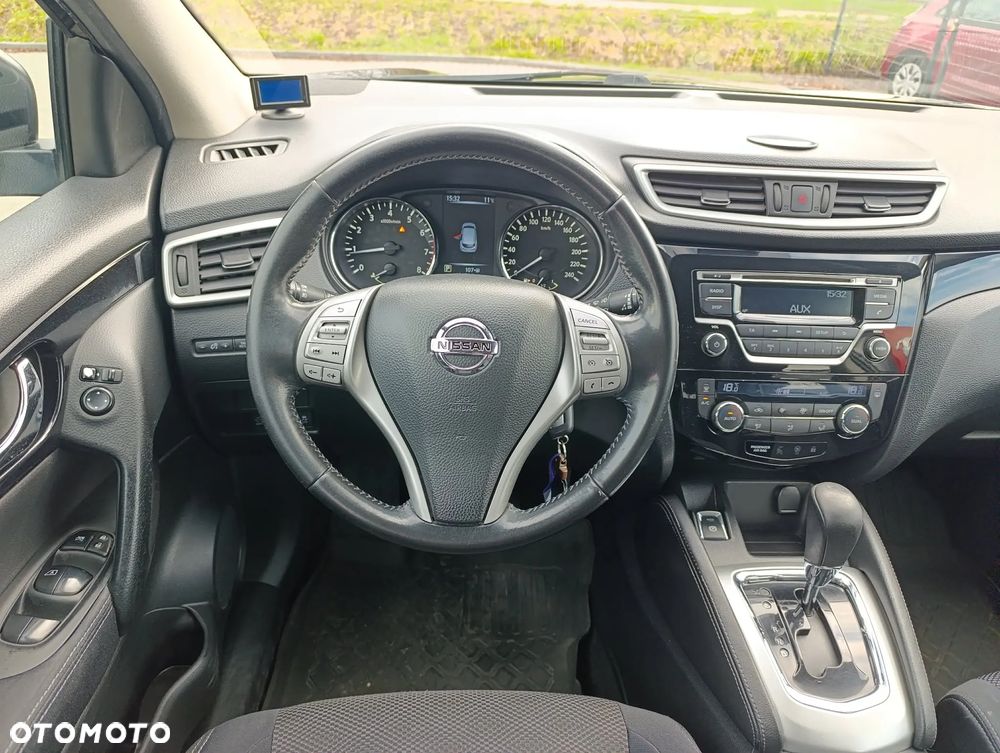 Nissan Qashqai 1.2 DIG-T Acenta Xtronic - 18