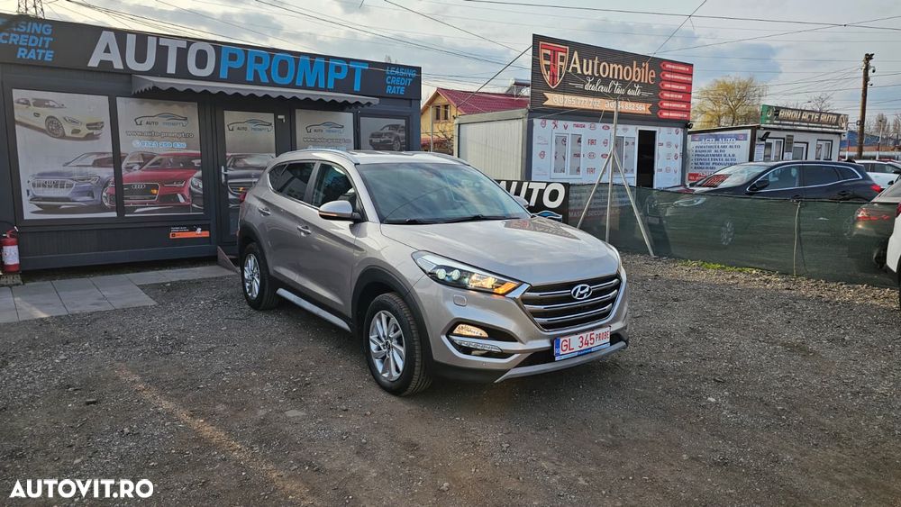 Hyundai Tucson 2.0 CRDI 4WD Automatik Style - 1