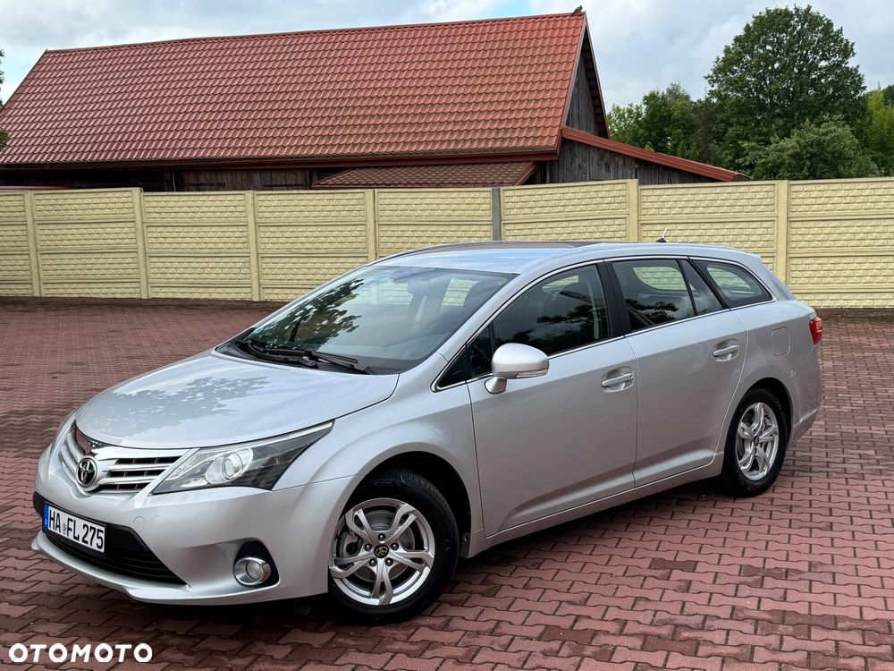 Toyota Avensis Touring Sports 1.8 Business Edition - 3