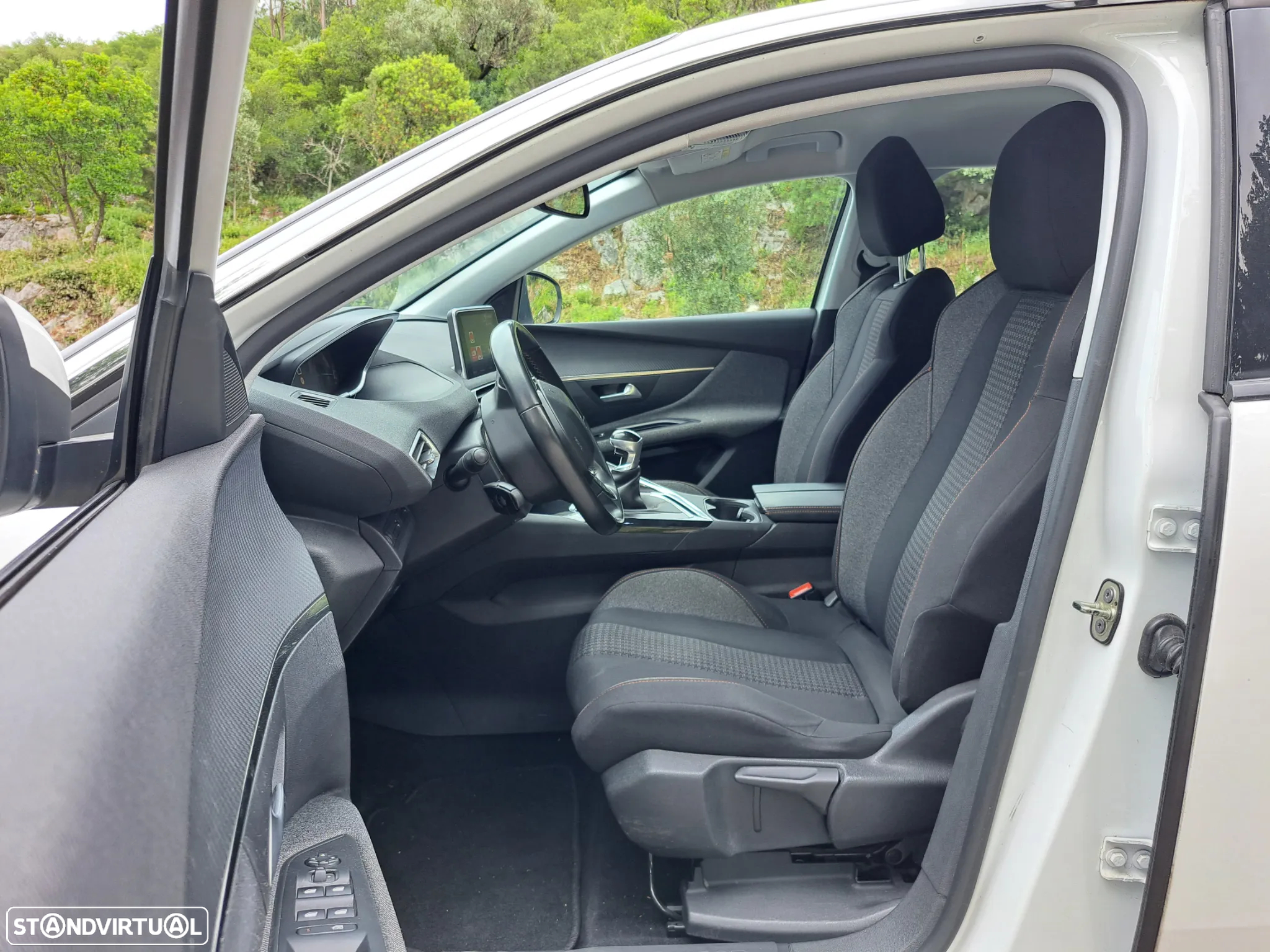 Peugeot 3008 1.6 BlueHDi Active - 12