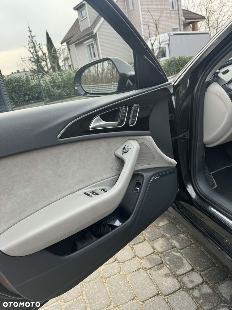 Audi A6 Avant 3.0 TDI quattro S tronic - 11