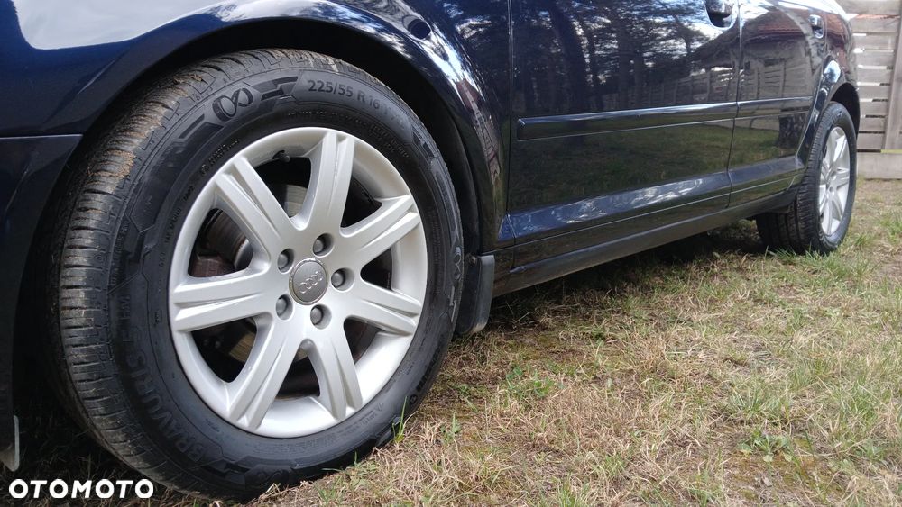 Audi A3 Sportback 1.6 TDI DPF Ambition - 14