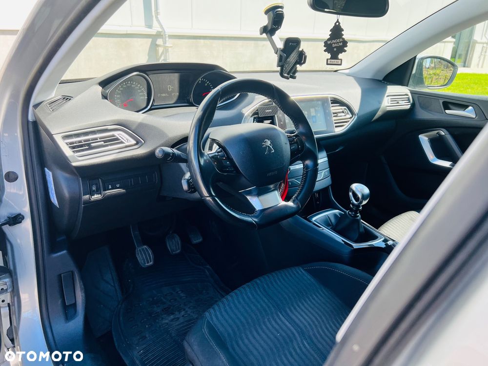 Peugeot 308 e-HDi 115 Stop & Start Access - 5