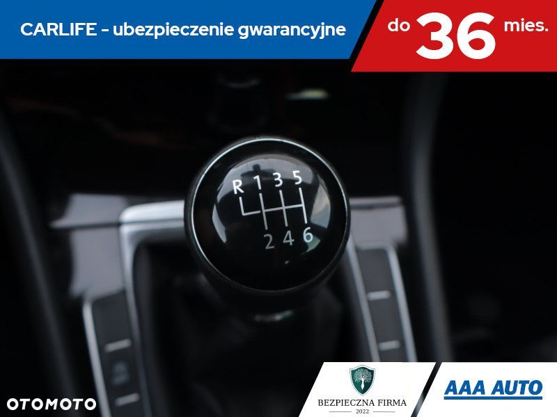 Volkswagen Golf - 19