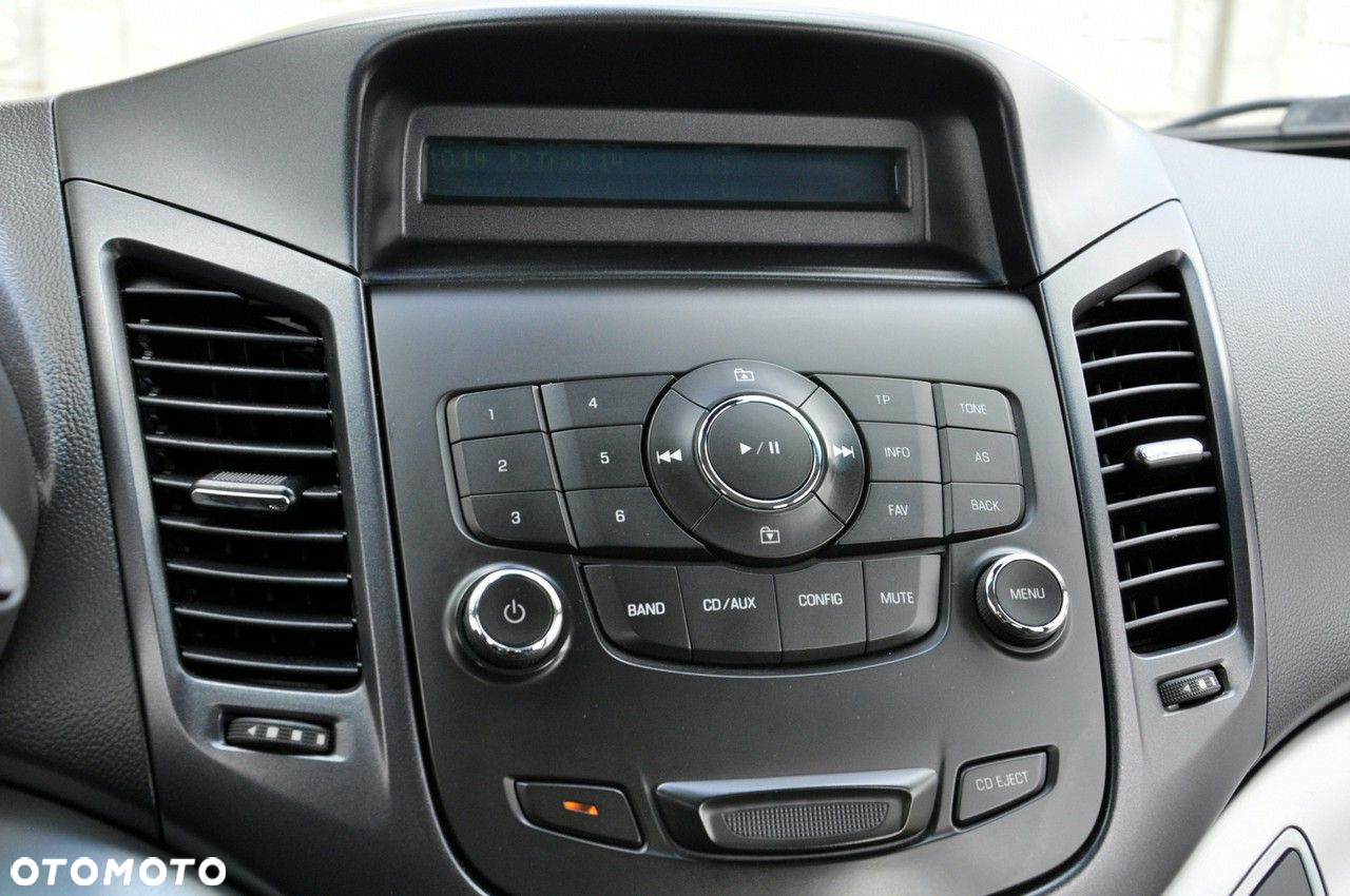 Chevrolet Orlando 1.8 LS - 32