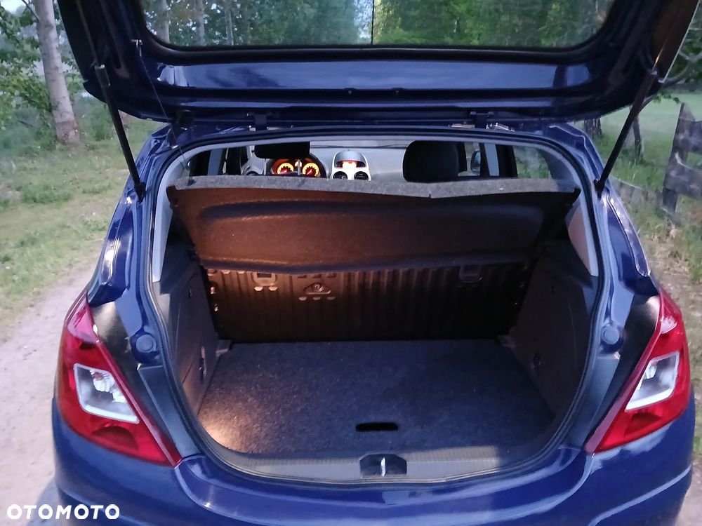 Opel Corsa 1.0 12V - 12