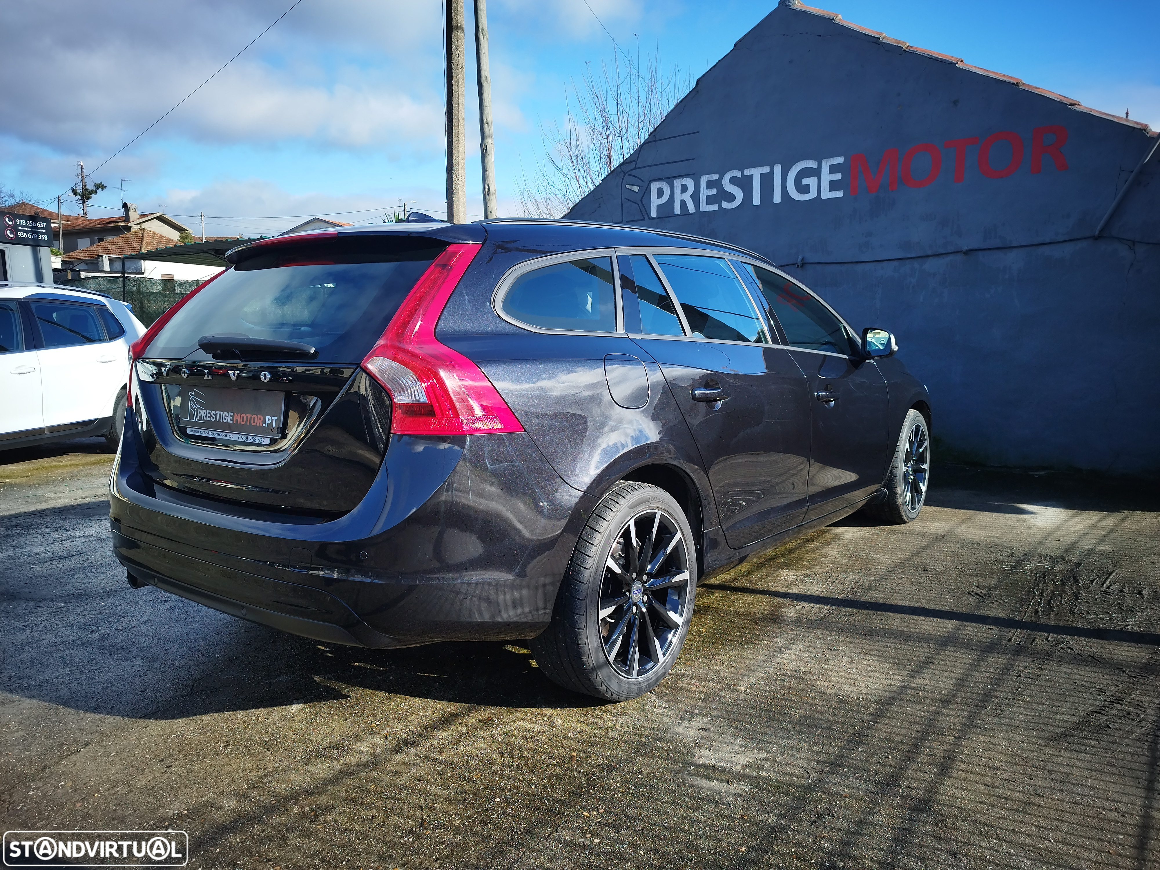 Volvo V60 D2 Momentum - 8
