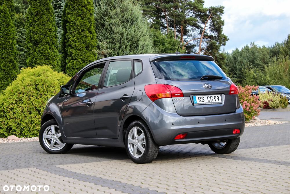 Kia Venga 1.4 L - 15