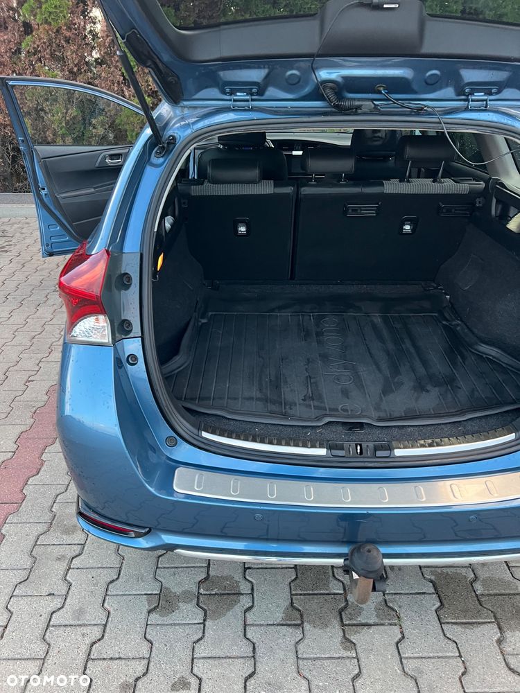 Toyota Auris - 34