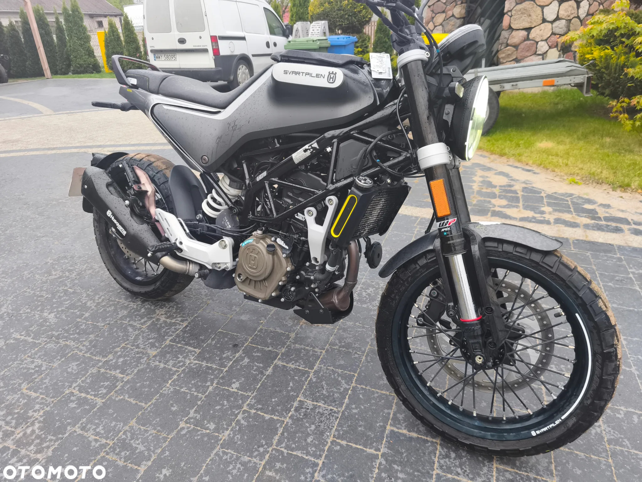 Husqvarna Svartpilen - 5