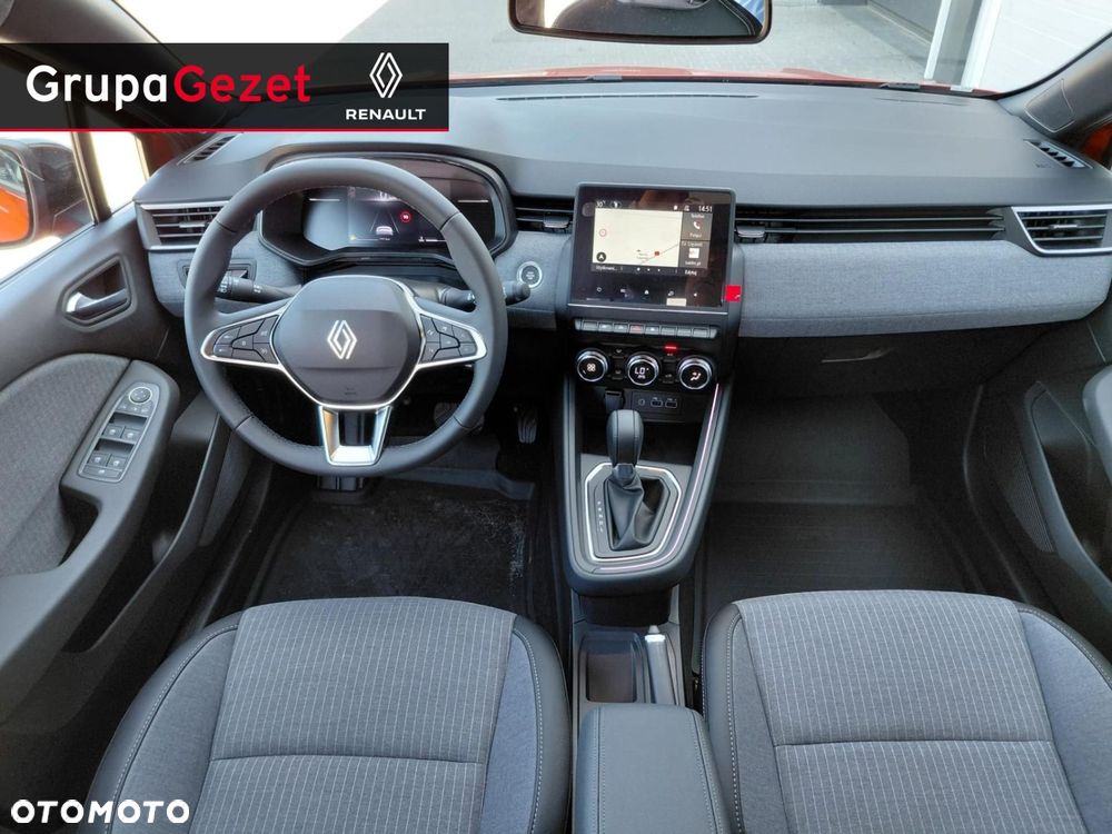 Renault Clio - 8