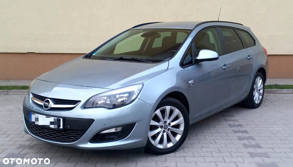 Opel Astra 1.4 Turbo Exklusiv - 1
