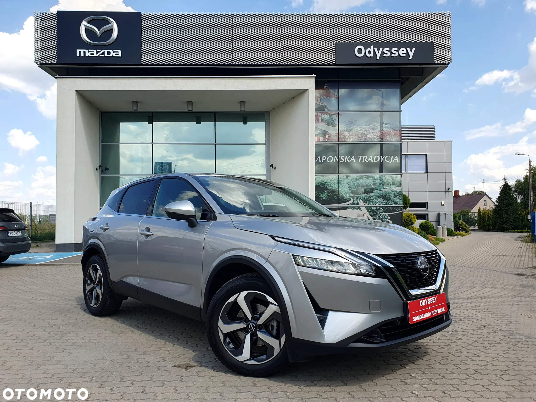 Nissan Qashqai - 2