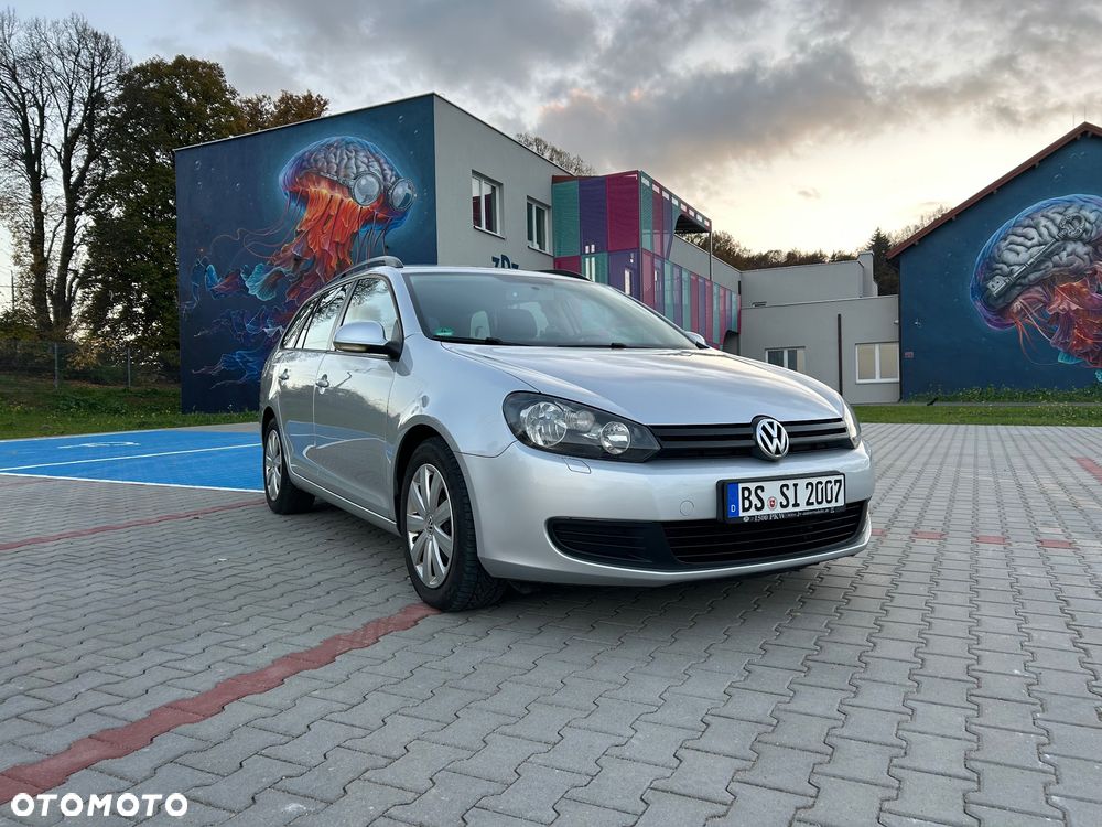 Volkswagen Golf 2010 photo 5