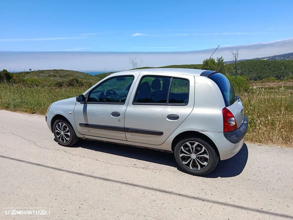 Renault Clio 1.2 - 3