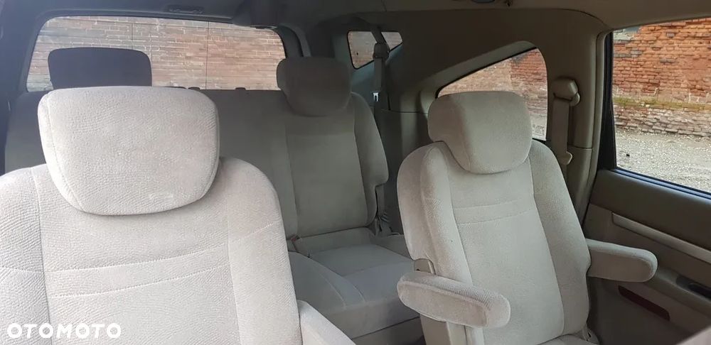 SsangYong/KGM Rodius 270 Xdi Elegance - 16