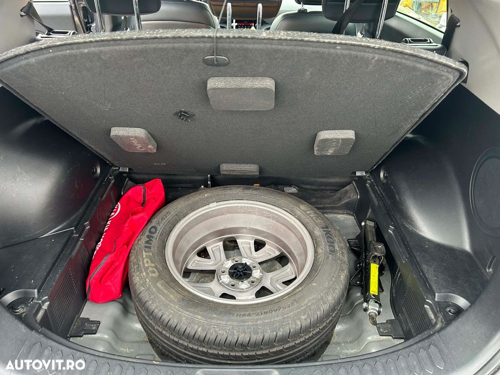 Kia Sportage - 3