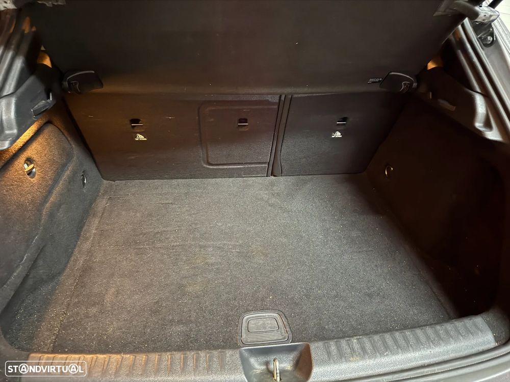 Mercedes-Benz GLA 180 (CDI) d - 14