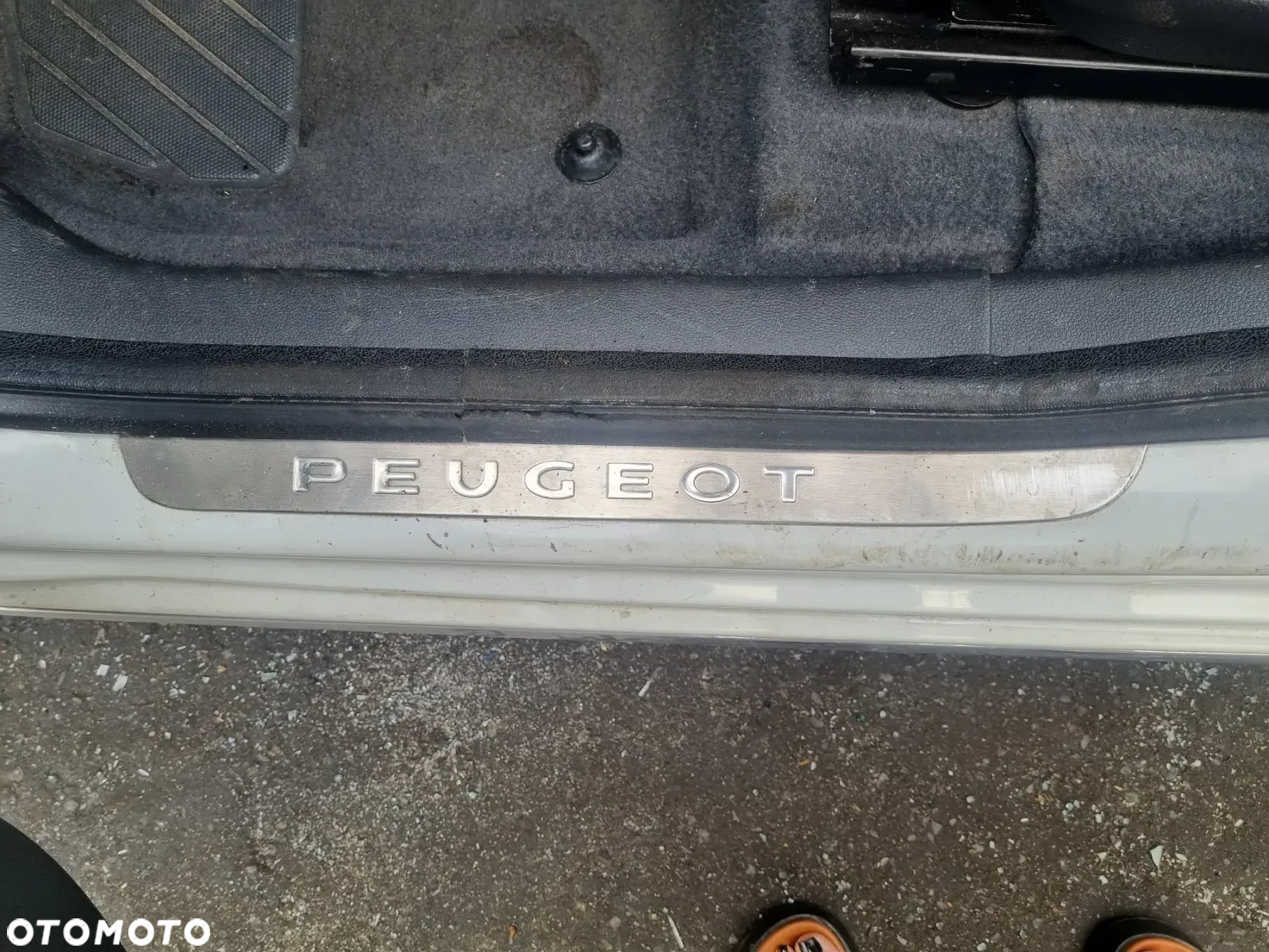 PEUGEOT 3008 I 09-16 2011 r. nakładka chrom progu lewa i prawa * - 2