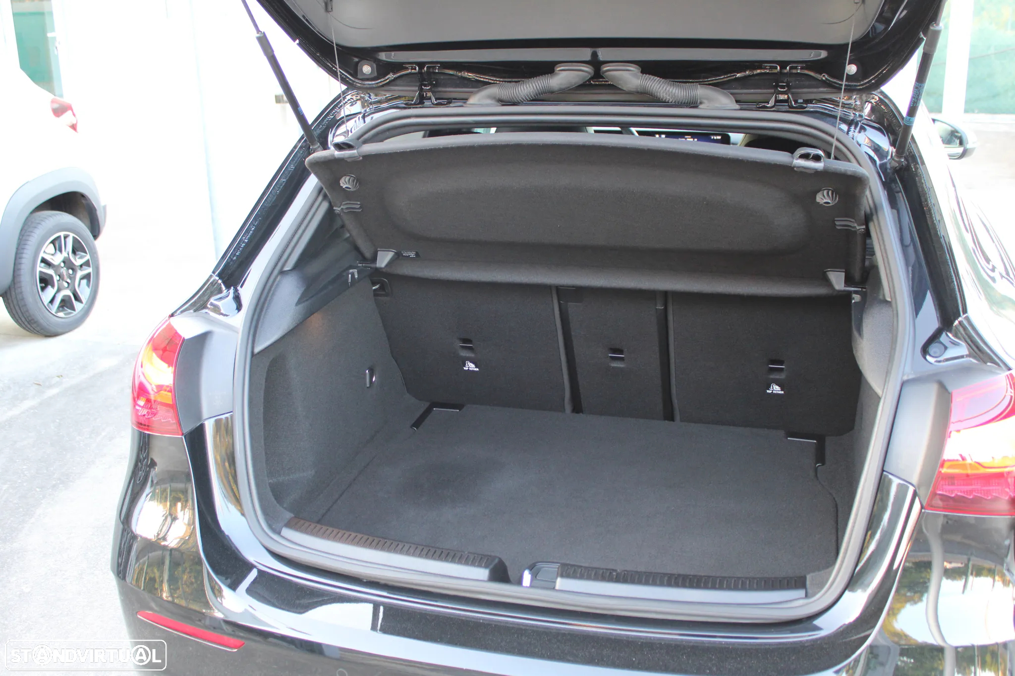 Mercedes-Benz A 200 AMG Line Aut. - 57