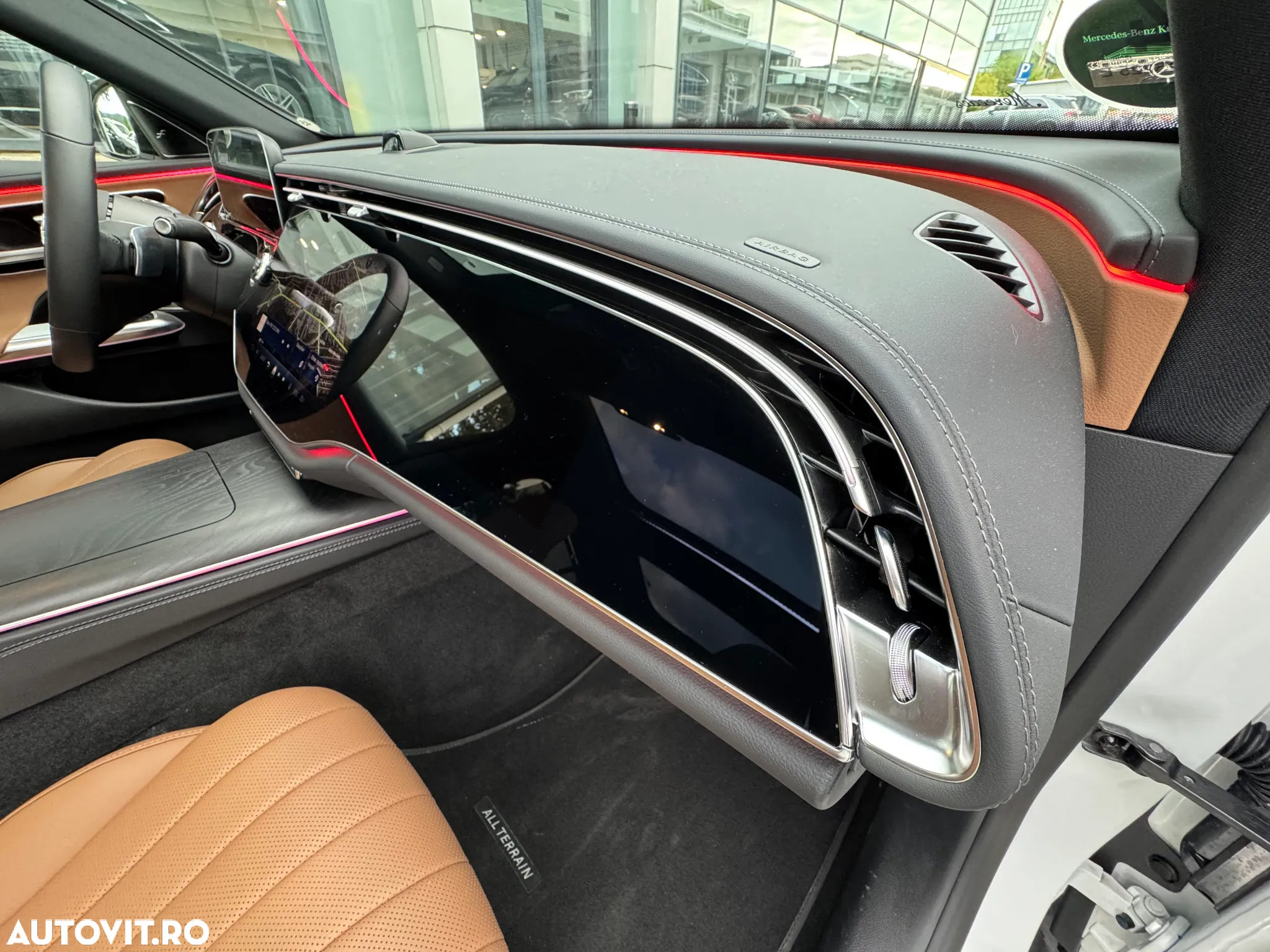Mercedes-Benz E 300 Hybrid de All-Terrain 4MATIC Aut. - 19