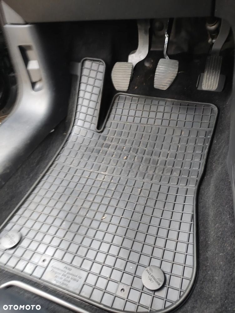 Peugeot 2008 BlueHDi FAP 120 STOP & START Allure - 1