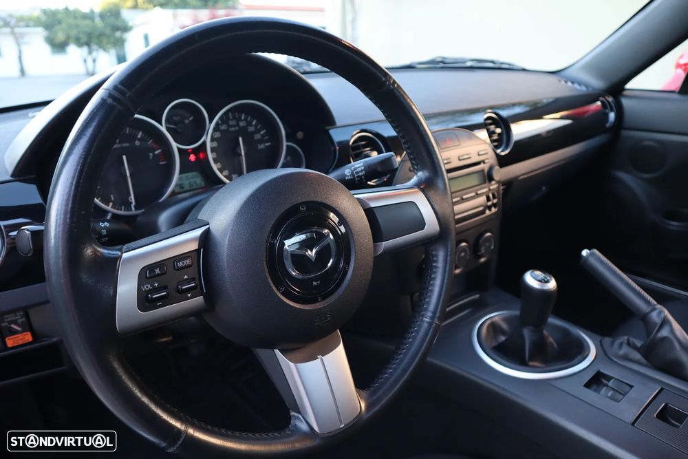 Mazda MX-5 MZR 1.8 Exclusive - 16