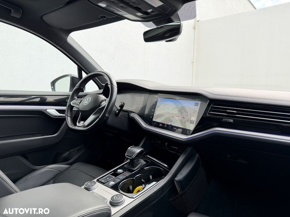 Volkswagen Touareg 3.0 V6 TDI SCR 4Motion Automatik R-Line - 26