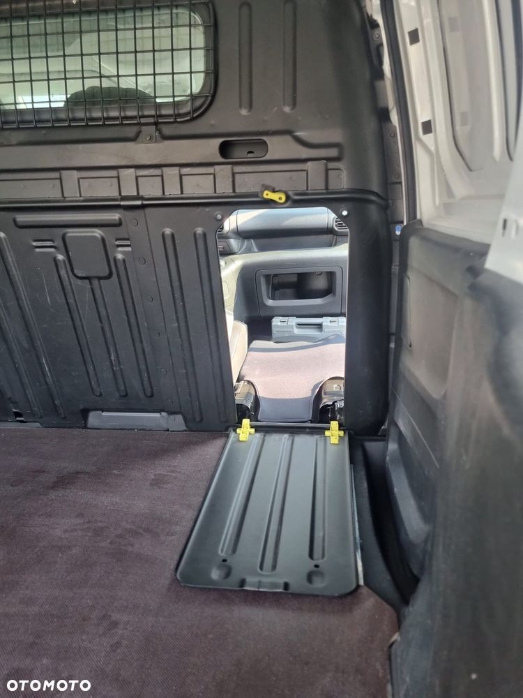 Opel Combo Cargo L2 EHZ - 15