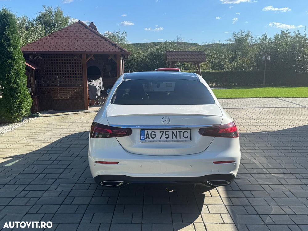 Mercedes-Benz E 220 d 4Matic T 9G-TRONIC AMG Line - 5