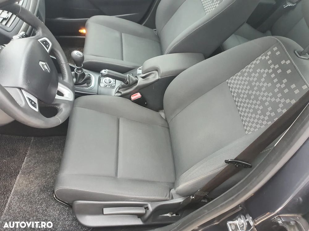 Renault Megane ENERGY dCi 110 Start & Stop Dynamique - 5