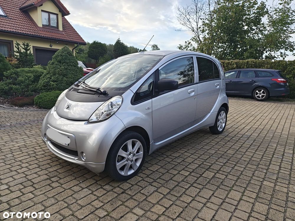 Peugeot iOn Standard - 1