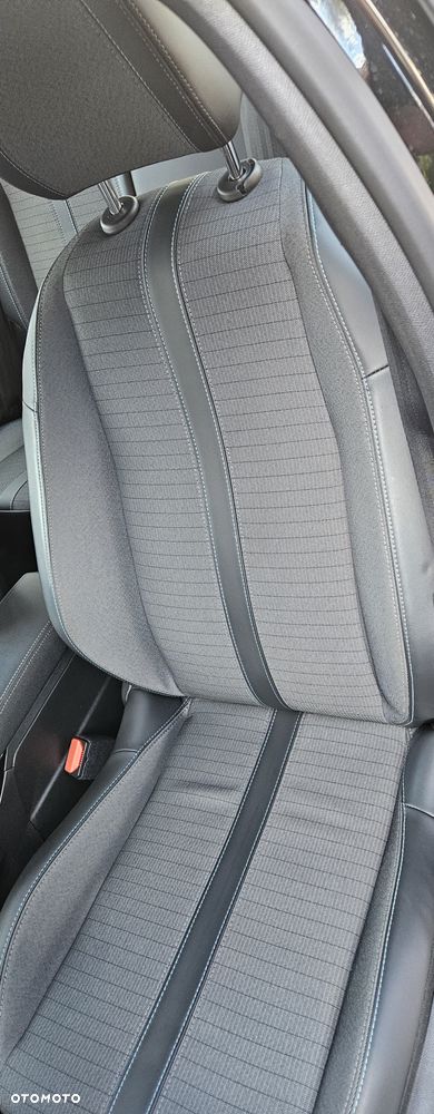Peugeot 208 Benzin 100 Style - 29