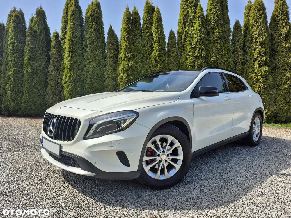 Mercedes-Benz GLA 200 (CDI) d 4-Matic - 1