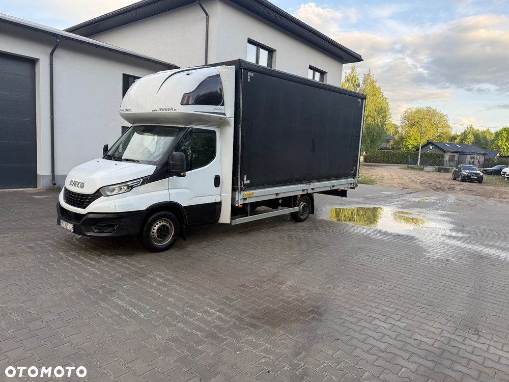 Iveco Daily 10 palet plandeka led full - 7