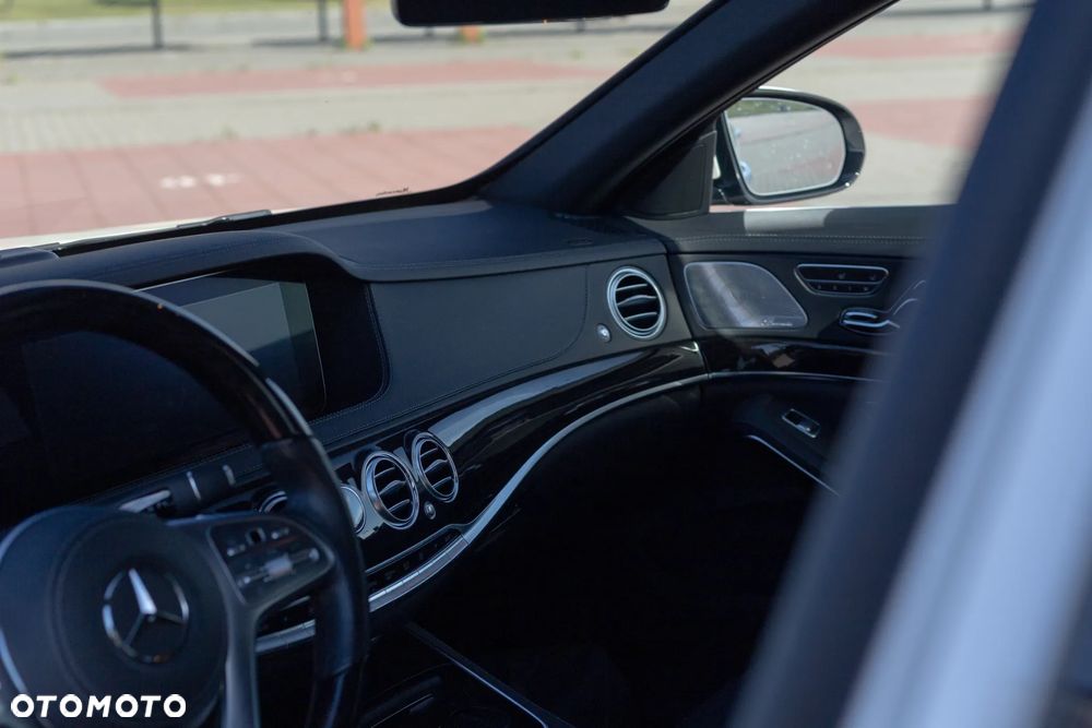 Mercedes-Benz Klasa S 560 L 4Matic 9G-TRONIC - 34