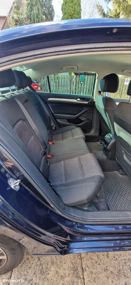 Volkswagen Passat 1.8 TSI BMT Comfortline - 12