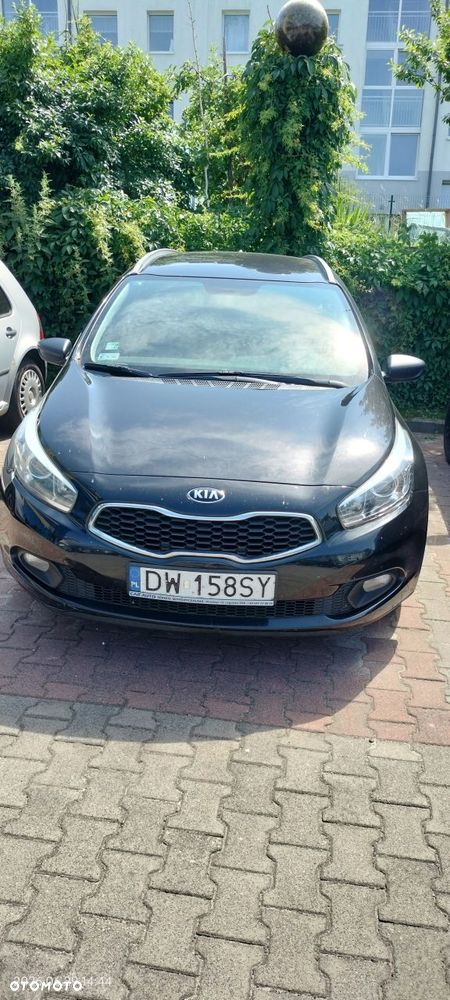 Kia Ceed - 4